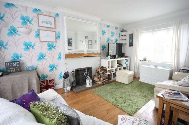  Image of 2 bedroom Maisonette for sale in Luddington Road Stratford-upon-Avon CV37 at Luddington Road  Luddington, CV37 9SQ
