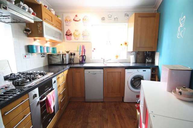  Image of 2 bedroom Maisonette for sale in Luddington Road Stratford-upon-Avon CV37 at Luddington Road  Luddington, CV37 9SQ