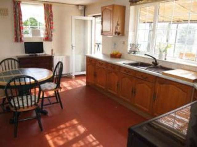  Image of 4 bedroom Detached house for sale in Main Road Fosdyke Boston PE20 at Fosdyke Boston Fosdyke, PE20 2DB