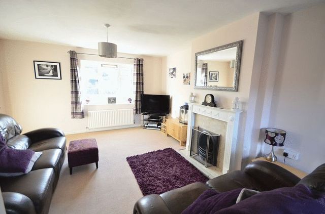  Image of 3 bedroom Mews to rent in Marian Drive Great Boughton Chester CH3 at Marian Drive Great Boughton Chester, CH3 5RX