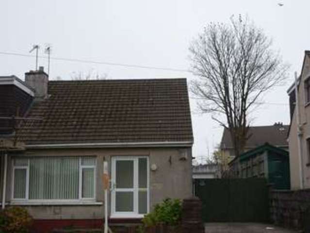  Image of 3 bedroom Detached house to rent in Merlin Crescent Pen-Y-Fai Bridgend CF31 at Merlin Crescent  Bridgend, CF31 4QJ