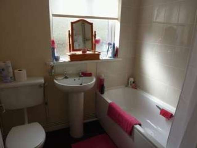  Image of 3 bedroom Detached house to rent in Merlin Crescent Pen-Y-Fai Bridgend CF31 at Merlin Crescent  Bridgend, CF31 4QJ