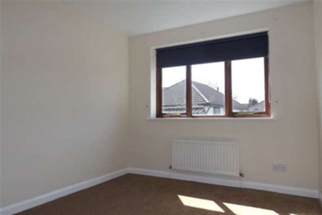  Image of 3 bedroom Property to rent in Kens Way Milton Cambridge CB24 at Cambridge, CB24 6DJ