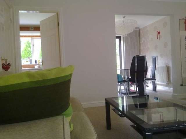  Image of 4 bedroom Detached house to rent in Butterstile Close Prestwich Manchester M25 at Butterstile Close  Prestwich, M25 9PH