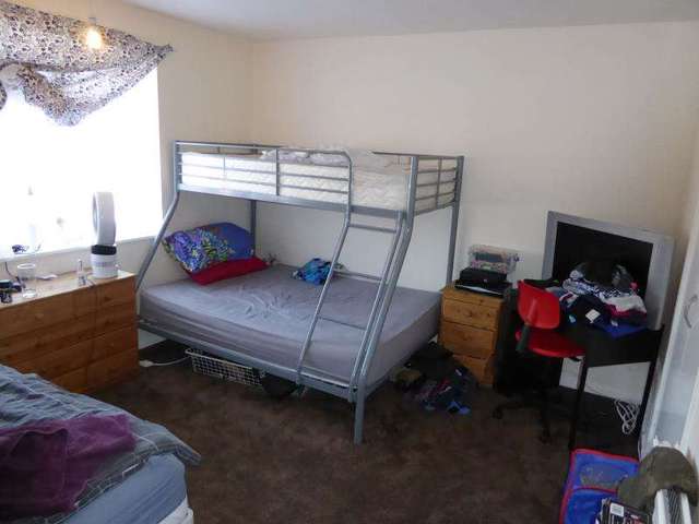  Image of 3 bedroom Flat for sale in Monkswood Green Seacroft Leeds LS14 at Leeds, LS14 1DN