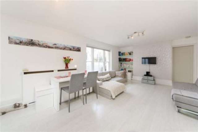  Image of 1 bedroom Flat to rent in Monmouth Road London W2 at London, W2 4UT