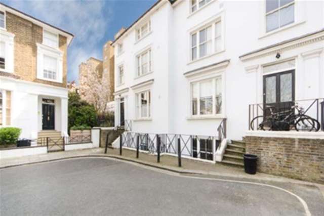  Image of 1 bedroom Flat to rent in Monmouth Road London W2 at London, W2 4UT