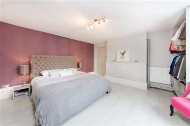  Image of 1 bedroom Flat to rent in Monmouth Road London W2 at London, W2 4UT