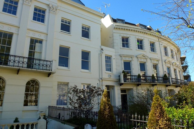  Image of 3 bedroom Flat to rent in Montpelier Crescent Brighton BN1 at Basement flat  Brighton, BN1 3JF