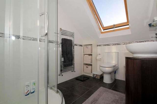  Image of 4 bedroom Detached house to rent in Morpeth Close Hemel Hempstead HP2 at Morpeth Close  Hemel Hempstead, HP2 4JD