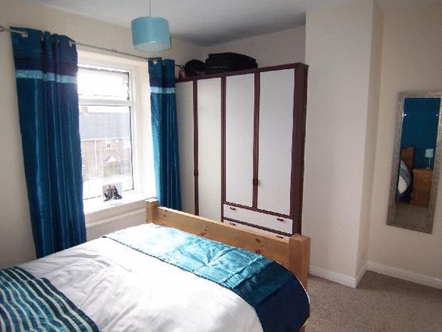  Image of 3 bedroom Terraced house for sale in Mortomley Lane High Green Sheffield S35 at Mortomley Lane High Green Sheffield, S35 3HT