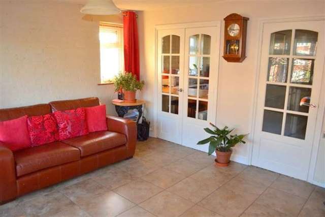  Image of 3 bedroom Maisonette for sale in Mount Road Lanesfield Wolverhampton WV4 at Mount Road Lanesfield Wolverhampton, WV4 6LZ