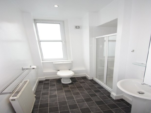  Image of 1 bedroom Flat to rent in Murieston Road Edinburgh EH11 at Dalry Edinburgh Morningside, EH11 2JH