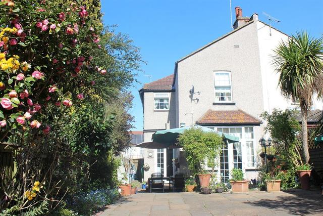  Image of 3 bedroom Semi-Detached house for sale in New Road London SE2 at Abbey Wood London Lesnes Abbey, SE2 0QG