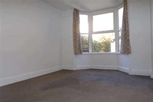  Image of 3 bedroom Detached house to rent in Francis Avenue Southsea PO4 at Southsea, PO4 0AJ