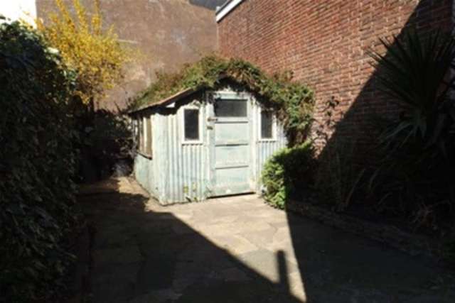  Image of 3 bedroom Detached house to rent in Francis Avenue Southsea PO4 at Southsea, PO4 0AJ