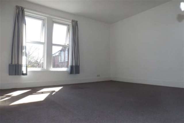  Image of 3 bedroom Detached house to rent in Francis Avenue Southsea PO4 at Southsea, PO4 0AJ