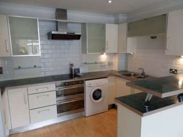  Image of 1 bedroom Flat to rent in Tottenham Lane London N8 at Tottenham Lane  Crouch End, N8 7HF