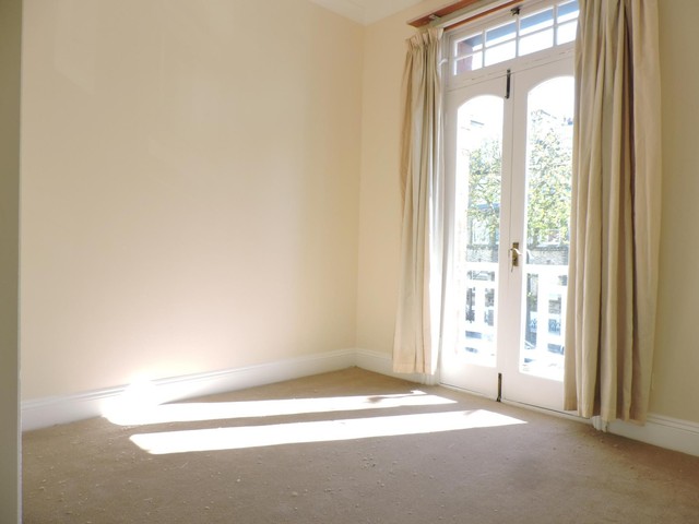  Image of 1 bedroom Flat to rent in Norton Road Hove BN3 at Hove, BN3 3BF