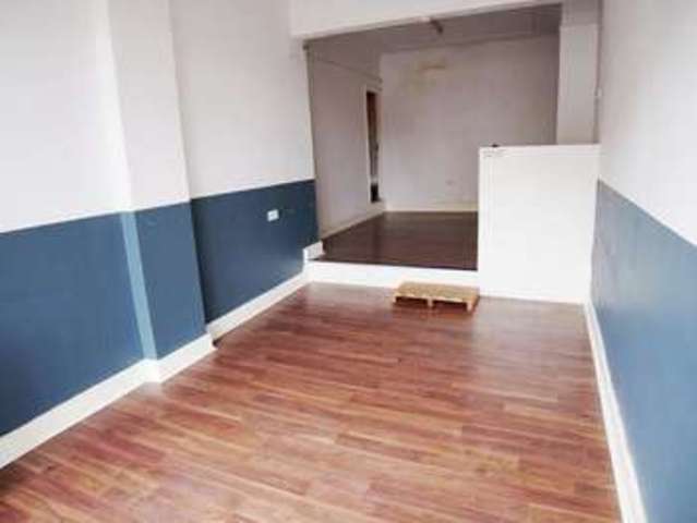  Image of Detached house to rent in Old Chester Road Rock Ferry Birkenhead CH42 at Rock Ferry, CH42 3XF