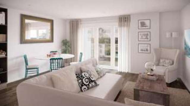  Image of 1 bedroom Flat for sale in Old Shoreham Road Hove BN3 at Hove East Sussex West Blatchington, BN3 7AP