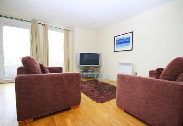  Image of 2 bedroom Apartment for sale in Wharf Lane London E14 at London, E14 7HW