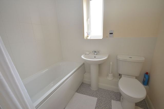  Image of 2 bedroom Flat for sale in Pavilions Close Brixham TQ5 at Pavilions Close  Brixham, TQ5 8BU