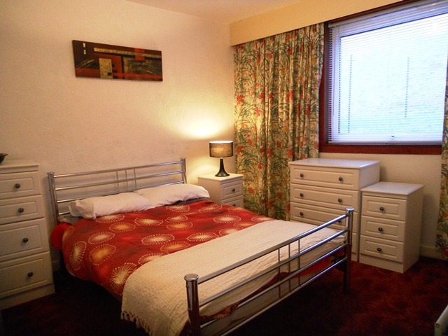  Image of 2 bedroom Flat to rent in Pentland Crescent Dundee DD2 at Dundee  Dundee, DD2 2BU