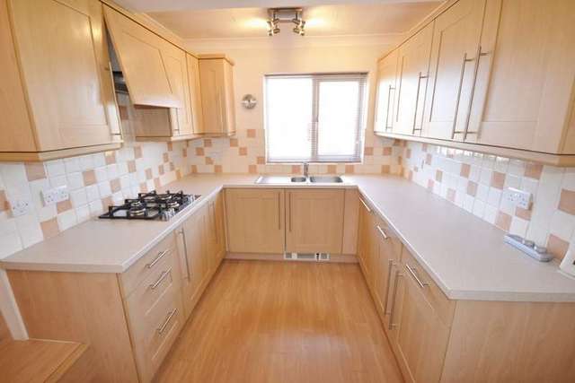  Image of 3 bedroom Detached house to rent in Percival Road Eastbourne BN22 at Eastbourne, BN22 9JU