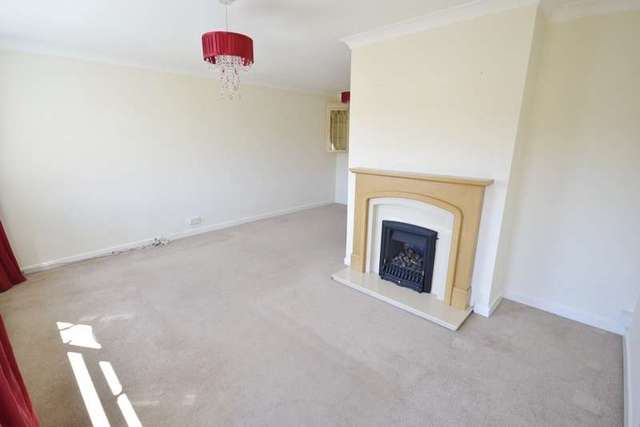  Image of 3 bedroom Detached house to rent in Percival Road Eastbourne BN22 at Eastbourne, BN22 9JU