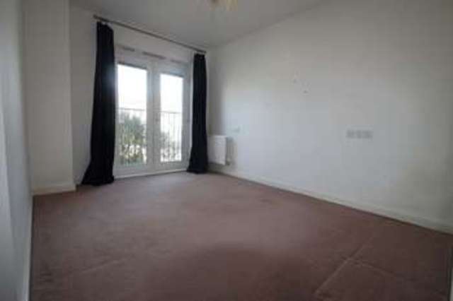  Image of 1 bedroom Flat to rent in Phoenix Way Portishead Bristol BS20 at Phoenix Way Portishead Bristol, BS20 7PB