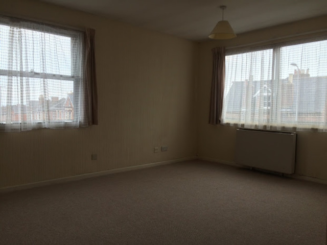  Image of 2 bedroom Apartment to rent in Pinhoe Road Exeter EX4 at Pinhoe Road  Exeter, EX4 7HQ