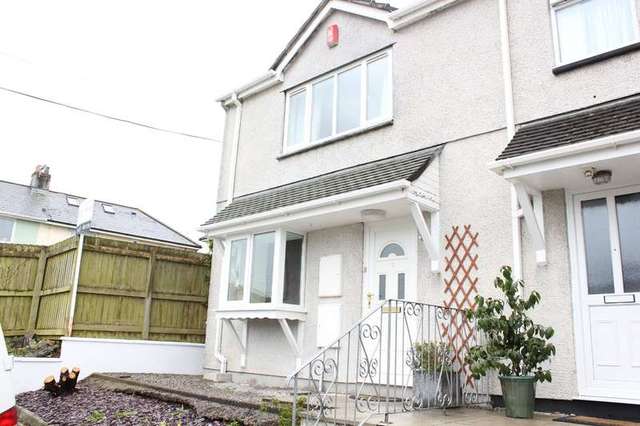  Image of 3 bedroom End of Terrace to rent in Pomphlett Gardens Plymstock Plymouth PL9 at Plymstock Plymouth Devon, PL9 7QX