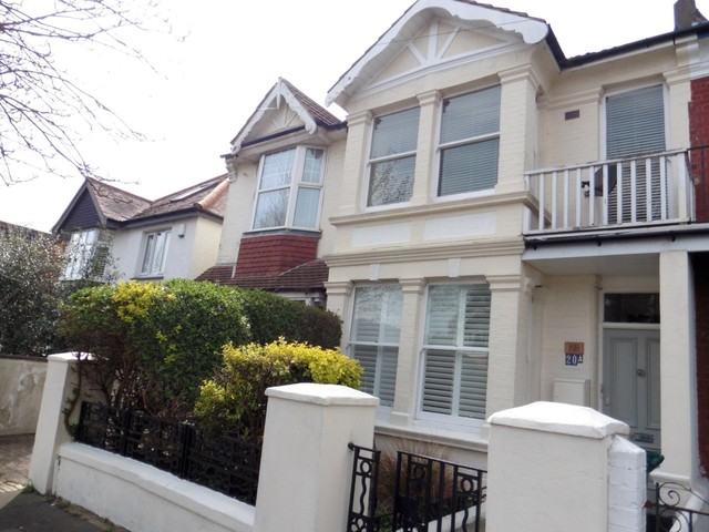  Image of 1 bedroom Flat to rent in Portland Villas Hove BN3 at Hove, BN3 5SB