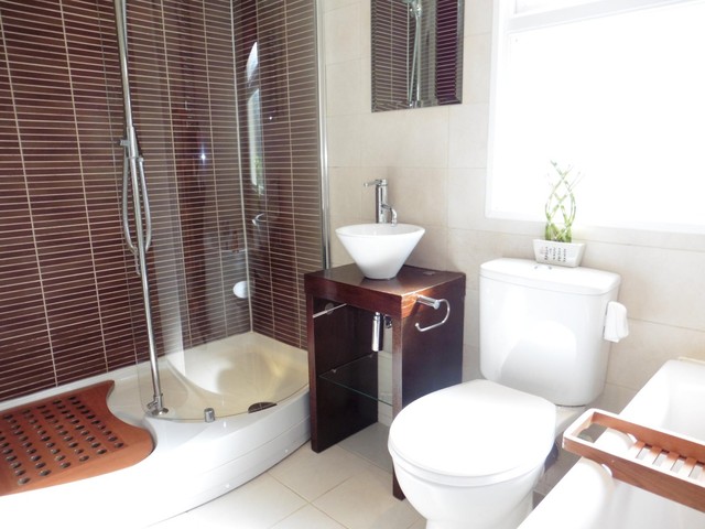  Image of 1 bedroom Flat to rent in Portland Villas Hove BN3 at Hove, BN3 5SB
