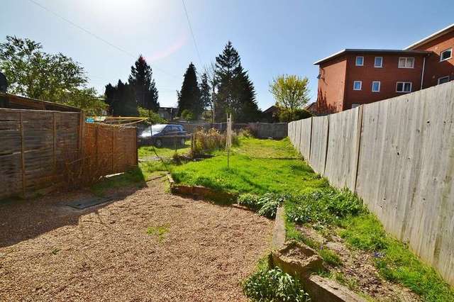  Image of 3 bedroom Flat for sale in Portswood Road Southampton SO17 at Southampton, SO17 2TH