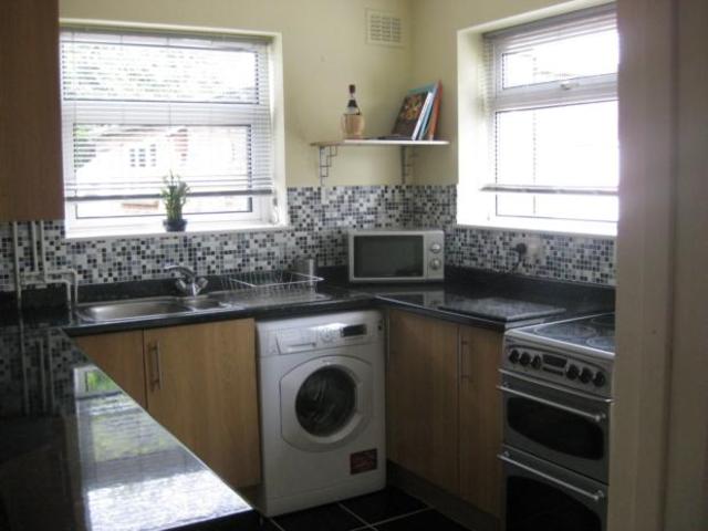  Image of 3 bedroom Semi-Detached house to rent in Putnoe Street Bedford MK41 at Putnoe Bedford Bedford, MK41 8JB