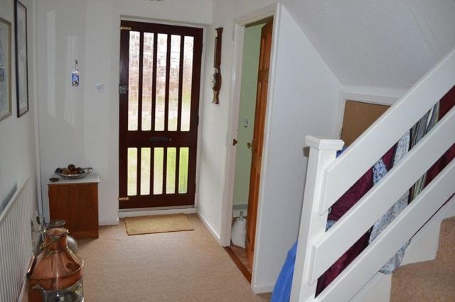  Image of 3 bedroom Detached house for sale in Queen Elizabeth Way Barton-upon-Humber DN18 at Queen Elizabeth Way  Barton-Upon-Humber, DN18 6AJ