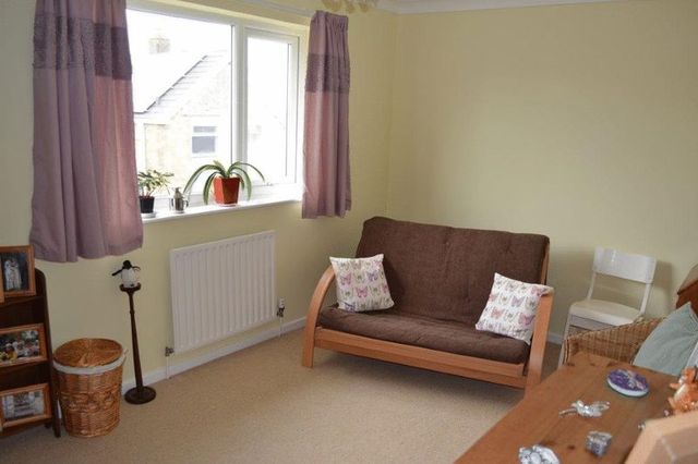  Image of 3 bedroom Detached house for sale in Queen Elizabeth Way Barton-upon-Humber DN18 at Queen Elizabeth Way  Barton-Upon-Humber, DN18 6AJ
