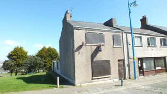  Image of 2 bedroom End of Terrace for sale in Queen Street Pembroke Dock SA72 at Pembroke Dock Pembrokeshire Pembroke Dock, SA72 6JF