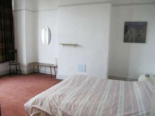  Image of 2 bedroom Flat to rent in Radnor Drive Wallasey CH45 at Wallasey, CH45 7PS