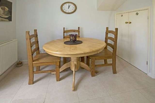  Image of 4 bedroom Semi-Detached house for sale in Radnor Road Earley Reading RG6 at Radnor Road  Reading, RG6 7NP