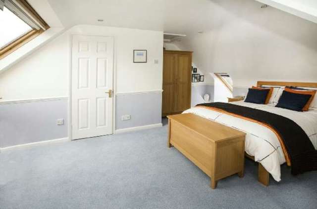  Image of 4 bedroom Semi-Detached house for sale in Radnor Road Earley Reading RG6 at Radnor Road  Reading, RG6 7NP