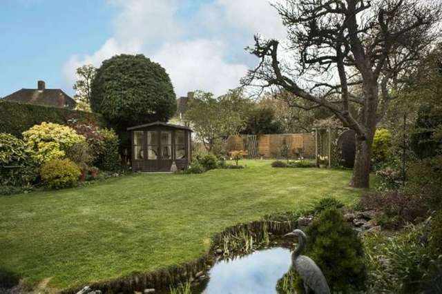  Image of 4 bedroom Semi-Detached house for sale in Radnor Road Earley Reading RG6 at Radnor Road  Reading, RG6 7NP