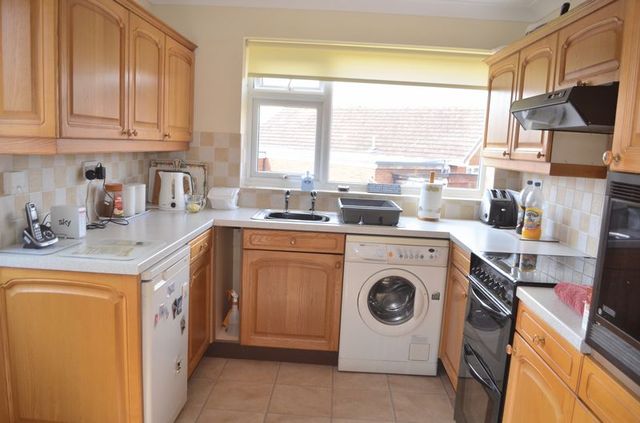  Image of 4 bedroom Detached house for sale in Ravendale Drive Lincoln LN2 at Ravendale Drive  Lincoln, LN2 2JN