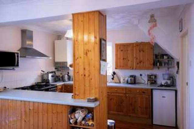  Image of 3 bedroom Semi-Detached house for sale in Redlands Lane Fareham PO16 at Redlands Lane  Fareham, PO16 0UD