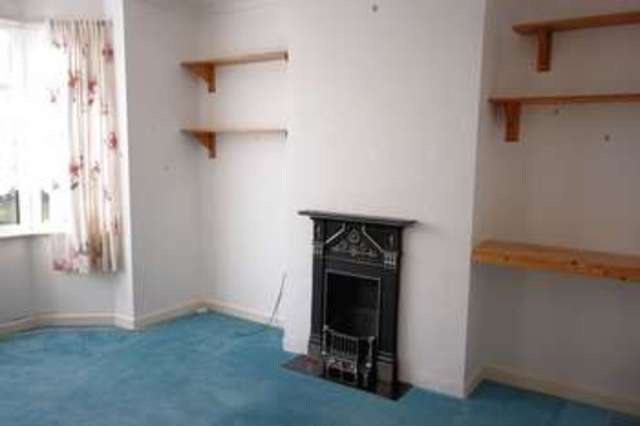  Image of 3 bedroom Semi-Detached house for sale in Redlands Lane Fareham PO16 at Redlands Lane  Fareham, PO16 0UD