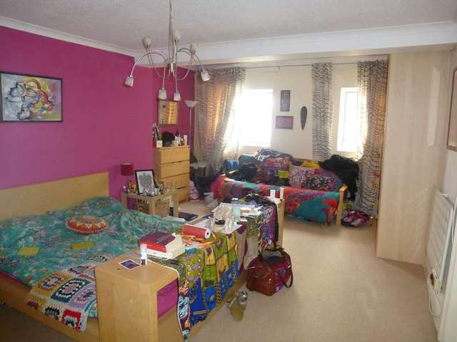  Image of 3 bedroom Flat for sale in Regency Square Brighton BN1 at Brighton Preston, BN1 2FF
