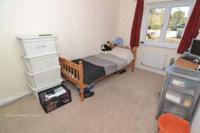  Image of 4 bedroom Semi-Detached house to rent in Ashingdon Road Rochford SS4 at Ashingdon Road  Rochford, SS4 1NH