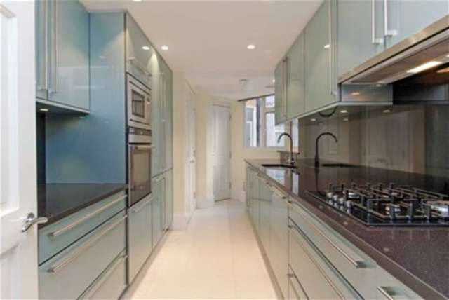  Image of 2 bedroom Flat to rent in Hallam Street London W1W at London, W1W 5HG